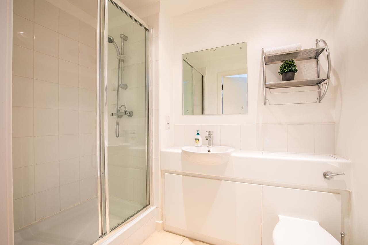 The Cathedral Suite Apartment With Love Your Stay Sheffield Luaran gambar