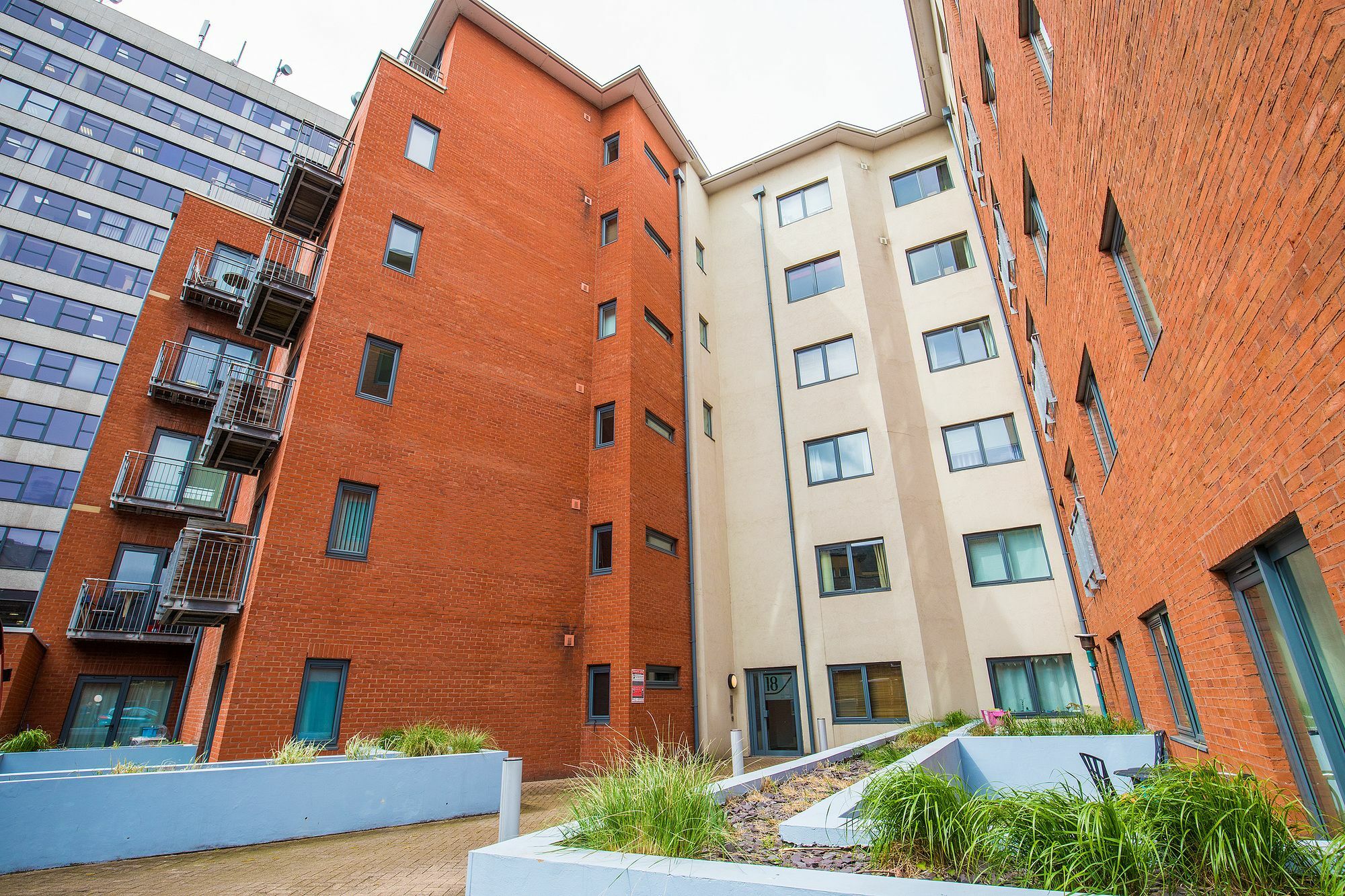 The Cathedral Suite Apartment With Love Your Stay Sheffield Luaran gambar